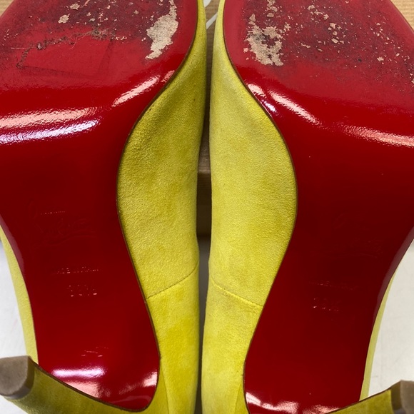 Christian Louboutin Ron Ron Suede lime green / Anis round toe high heeled pumps - Picture 12 of 16